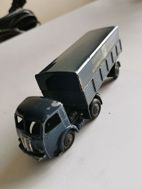Lot 10 miniatures Dinky Toys 380 Arcueil (94)