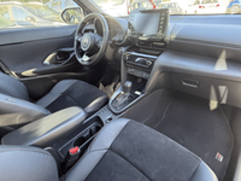 Yaris Cross Hybride 116h 2WD Design 2023 occasion 78610 Saint-L&eacute;ger-en-Yvelines