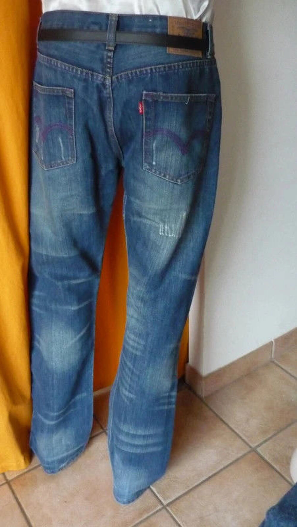 Jean + d&eacute;bardeur + cadeaux Vêtements