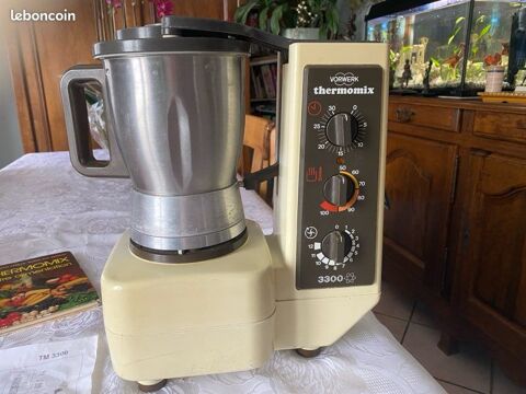   Pour pices    Thermomix Vorwerck  3300   Moteur HS 50 La Mulatire (69)