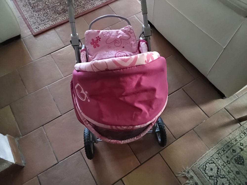 Landeau poup&eacute;e Jeux / jouets