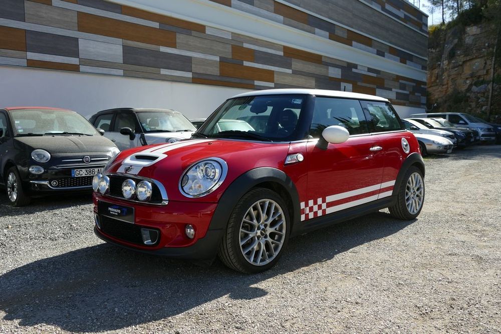 Cooper S Hatch 184 ch Pack Red Hot Chili A 2010 occasion 13600 La Ciotat