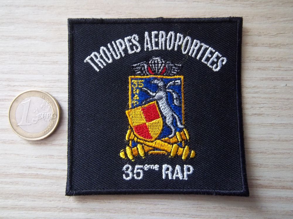 &eacute;cusson 35 &eacute;me r&eacute;giment artillerie parachutiste insigne 
