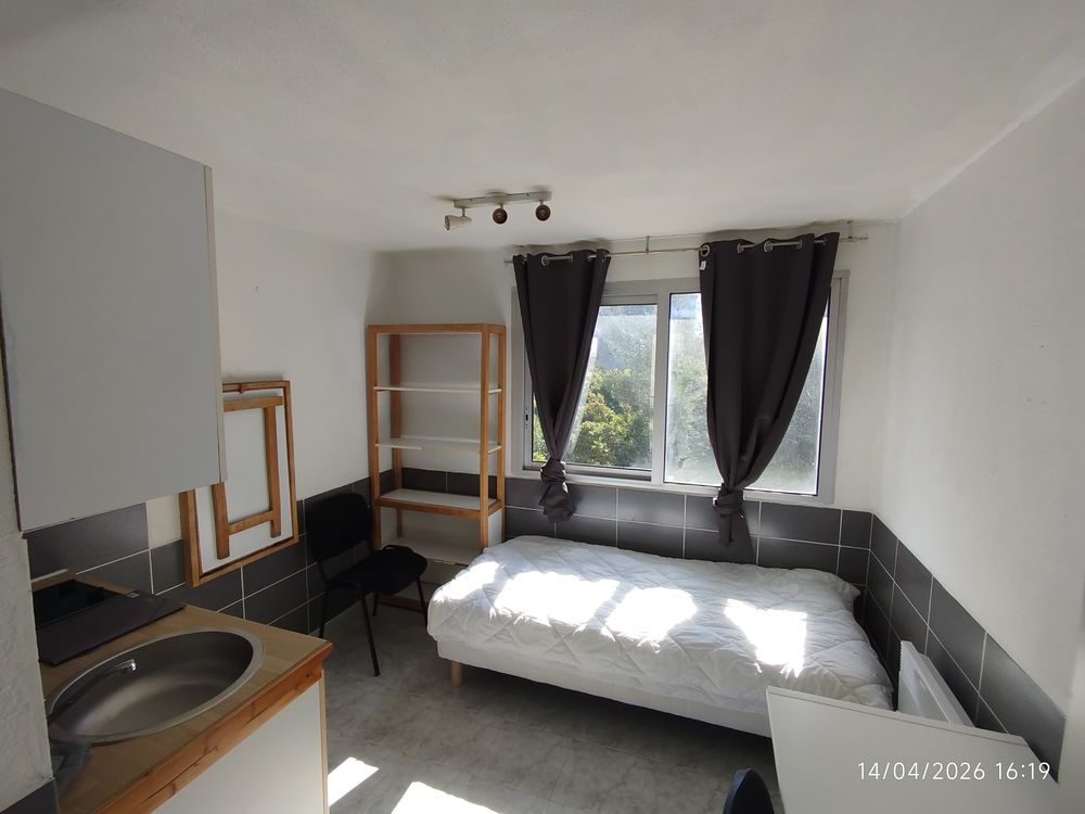 Location Appartement Studio Meublé Proche CHU Carémeau, Vatel, IUT, ZI St Césaire Nîmes
