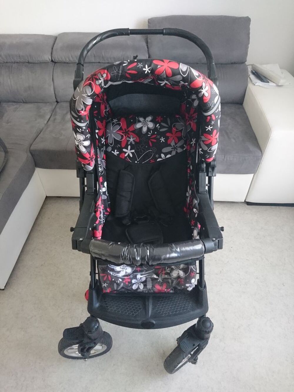 Pousette trio BABY SPORTIVE avec tous ses accessoires Puériculture