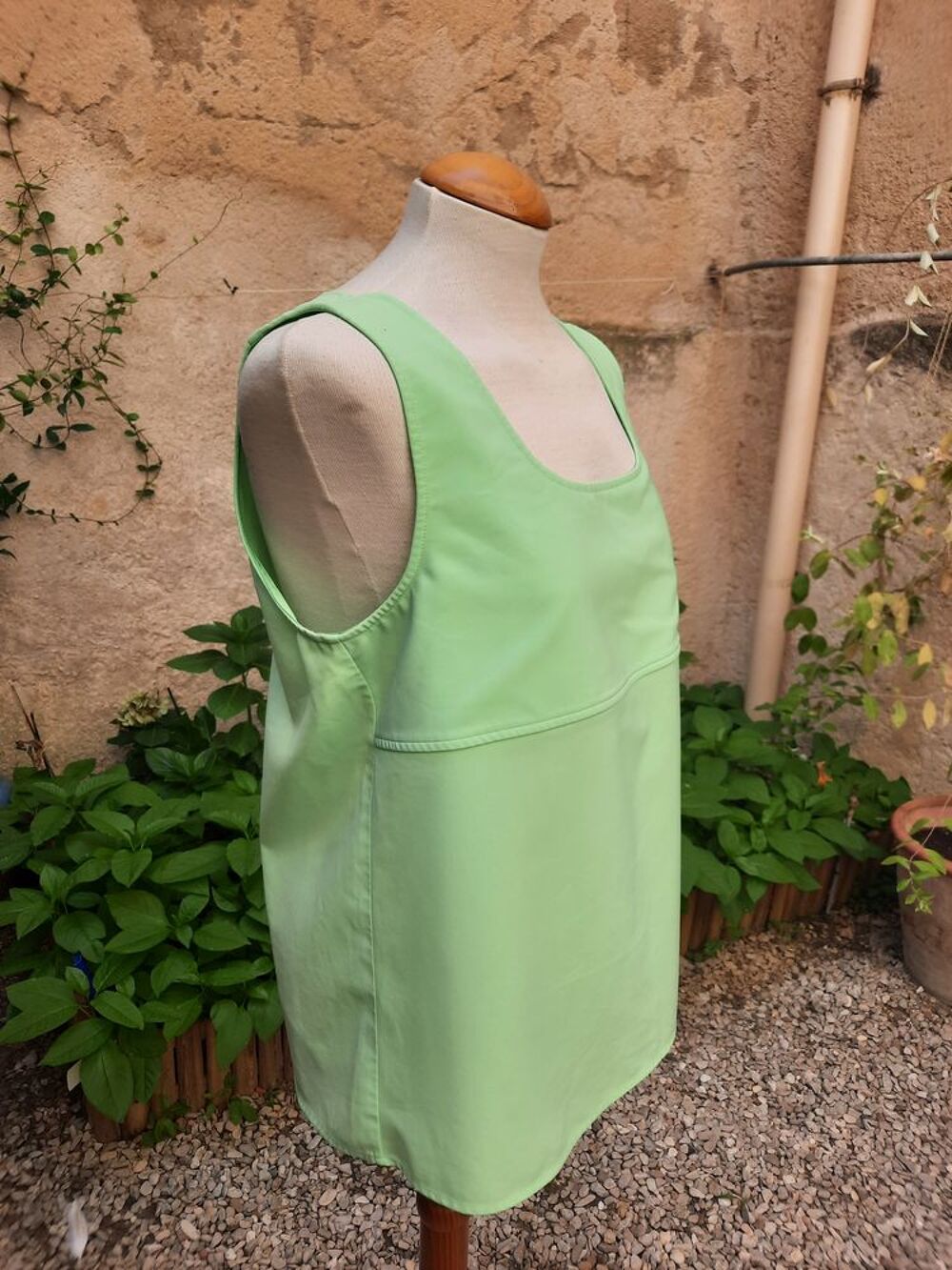 TOP RIVER WOODS - USAGE-VERT-R&eacute;f.TOP-009 Vêtements