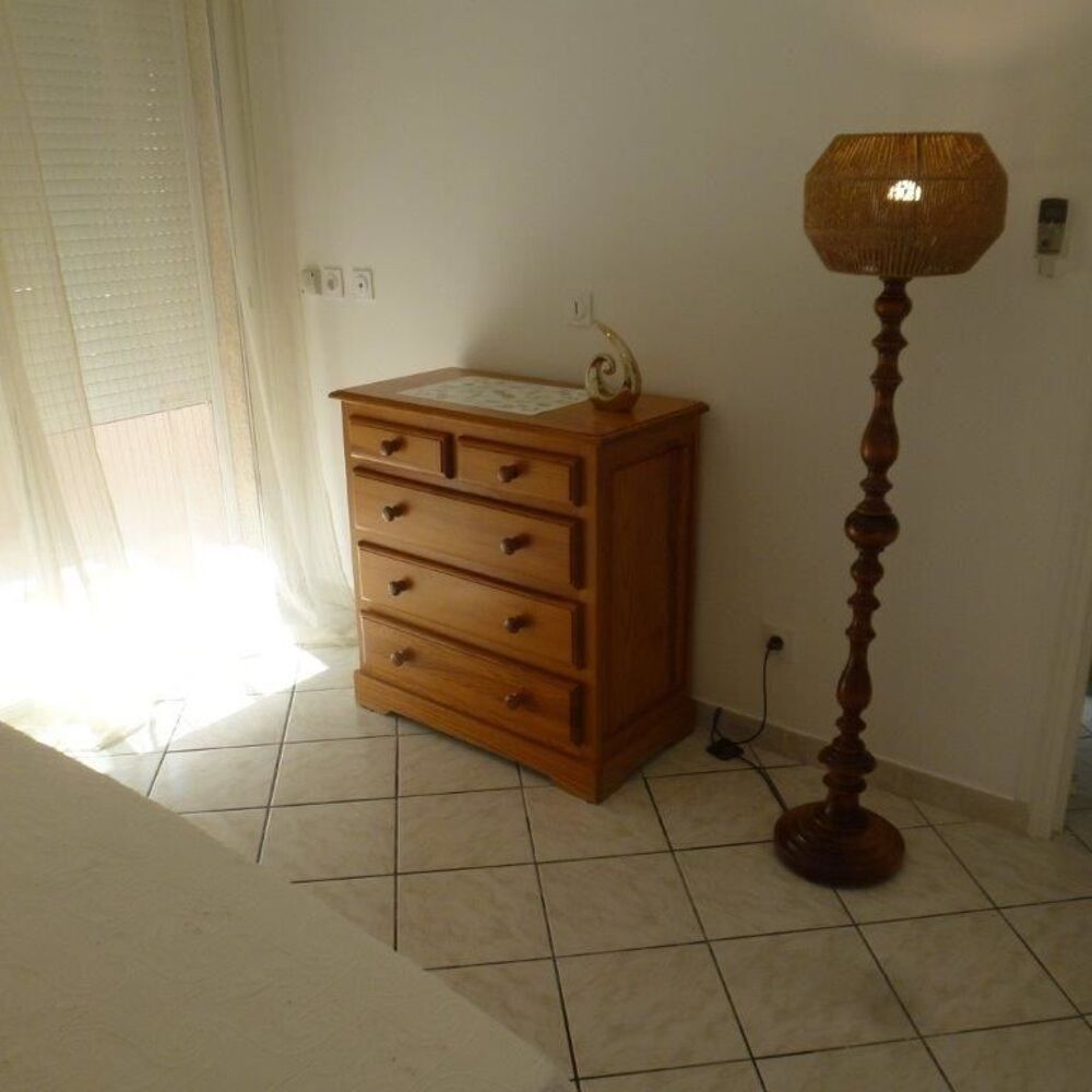 Location Appartement T2   SAISONNIERE Hyères