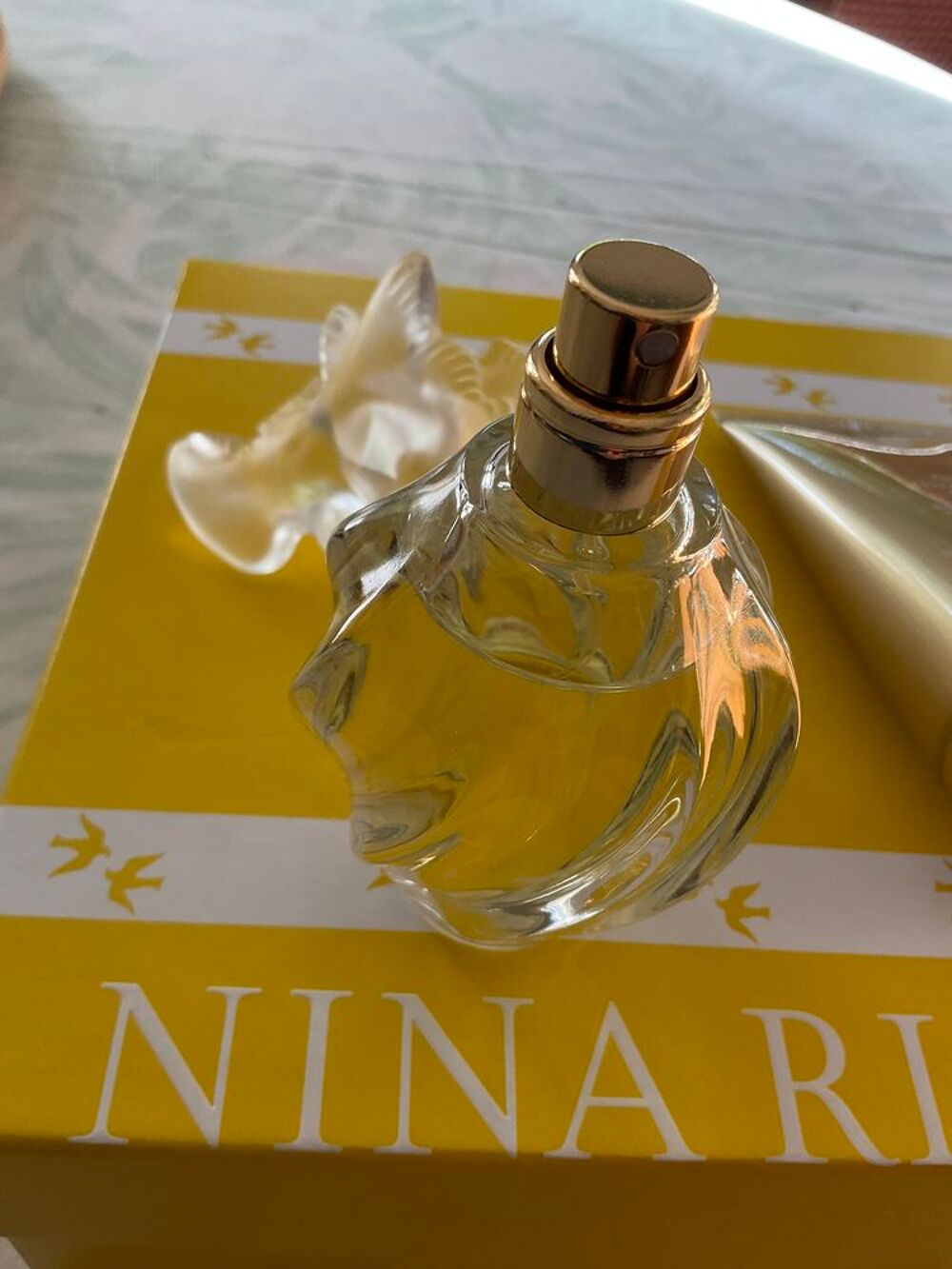 Nina Ricci l'Air du Temps coffret eau de toilette et cr&egrave;me 