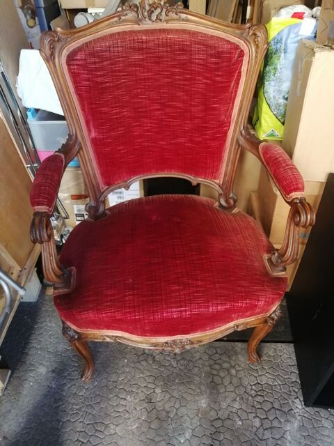 Fauteuil style louis xv 0 Joinville-le-Pont (94)