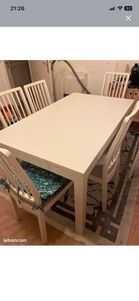 table de salle �  manger et 6 chaises blancs ikia 200 Issy-les-Moulineaux (92)