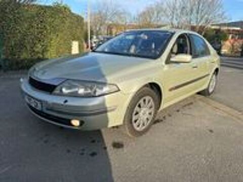Laguna II Laguna Evolution 2.0 16V Privilège Proactive A 2003 occasion 77500 Chelles
