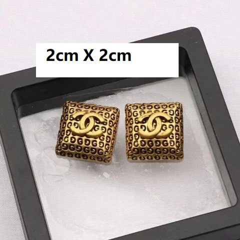 Boucles d'oreilles carres, CC, dores 15 Mulhouse (68)