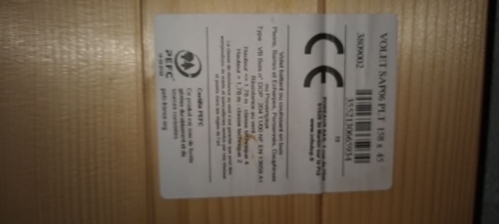 2 volet en bois etas neuf jamais utilis&eacute; Bricolage