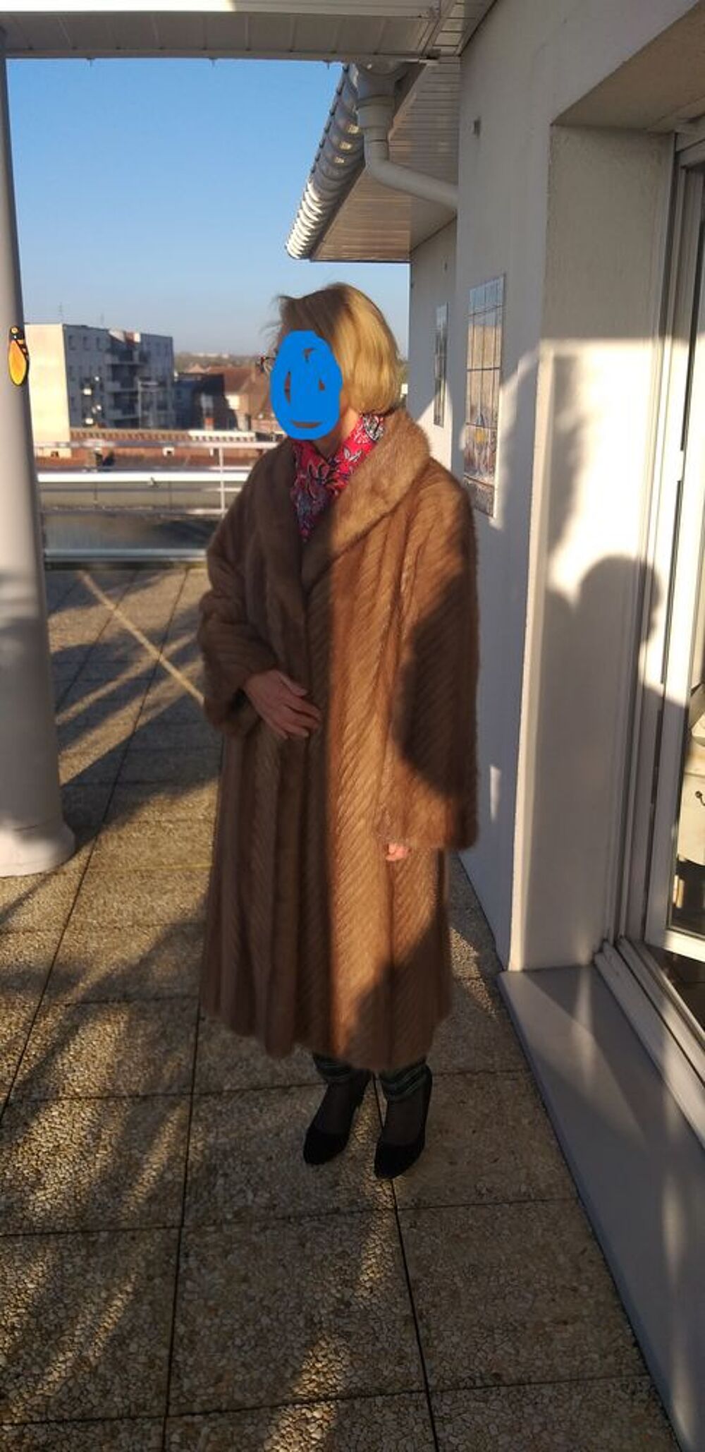 manteau de vison pleine peau tr&egrave;s peu port&eacute; Vêtements