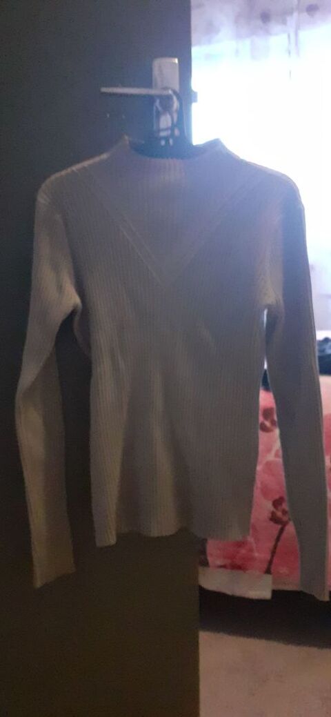 Pull femme 0 Pau (64)