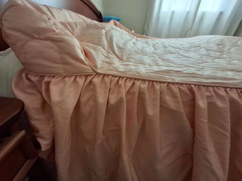 Dessus de lit pour lit de 160 cm de large, couleur saumon 35 �ragny (95)