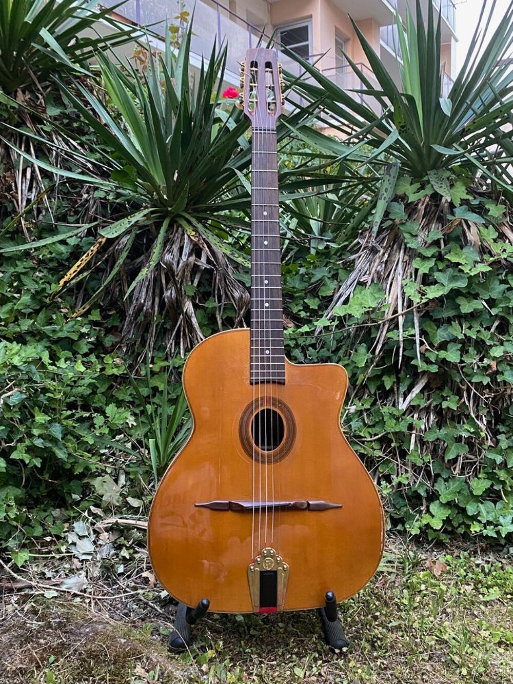 Guitare manouche pour concerts Instruments de musique