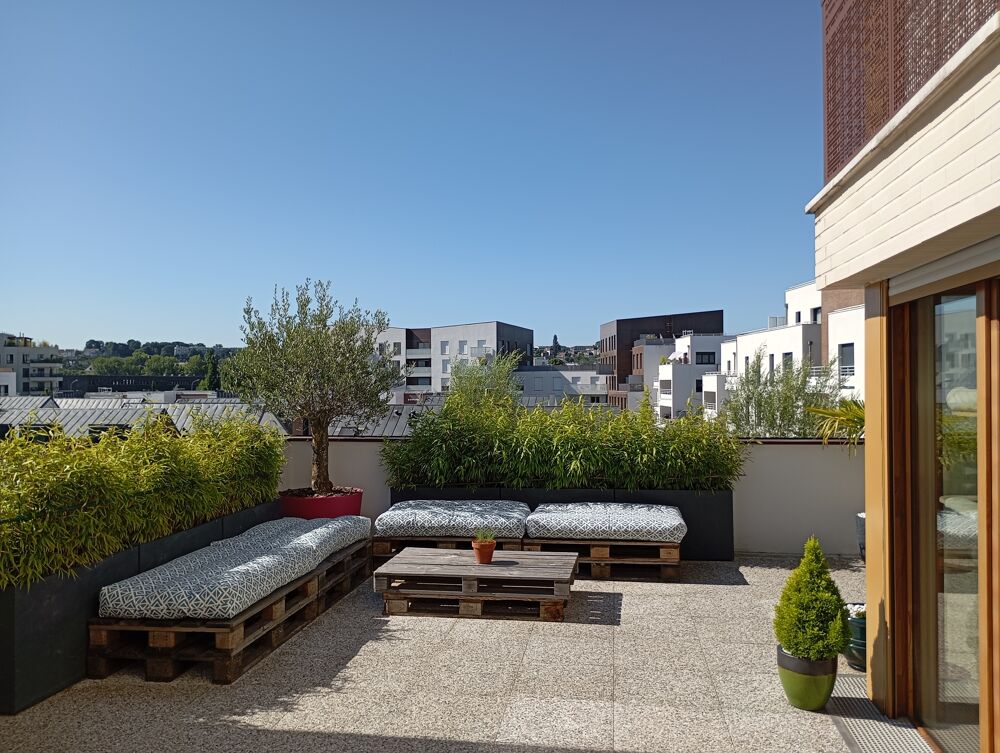 Vente Appartement Appartement T3 de 71 m, terrasse 88 m plein sud Saint-cyr-l'cole