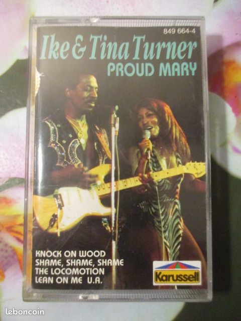 Cassette audio Ike & Tina Turner  5 H�rouville-Saint-Clair (14)