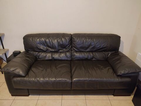 Canap en cuir 200 Dun-sur-Auron (18)