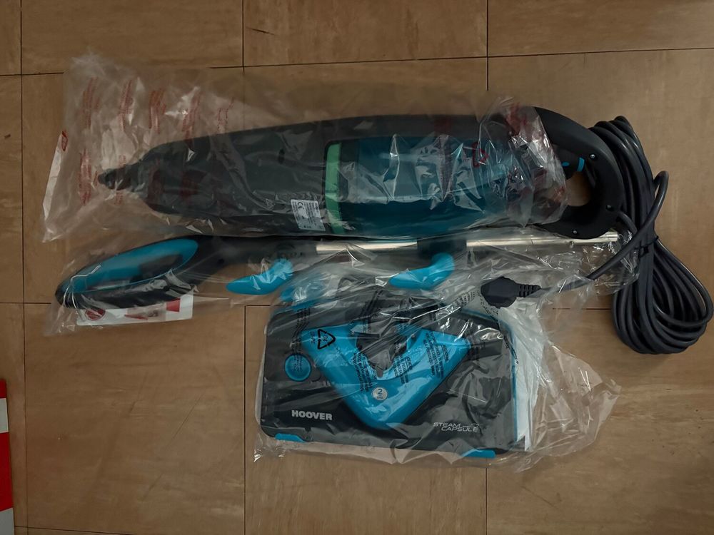 Aspirateur balai vapeur Hoover &Eacute;tat neuf Electroménager