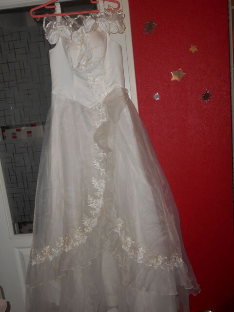 ROBE DE MARIEE NEUVE 200 Dijon (21)