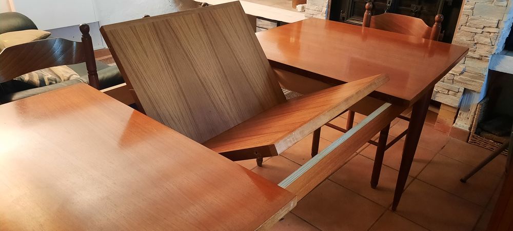 Table bois rectangulaire cuisine ou salle &agrave; manger 
Meubles