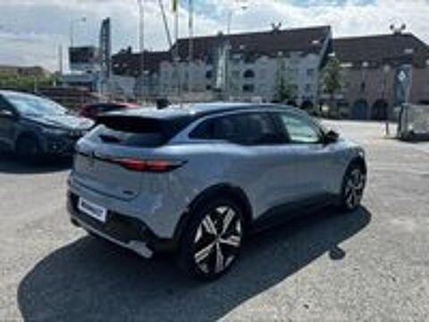M&eacute;gane Megane E-Tech 220 ch autonomie confort AC22 Iconic 2024 occasion 95220 Pierrelaye