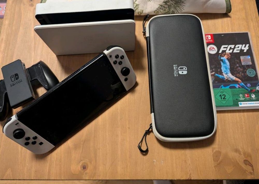 Nintendo Consoles et jeux vidéos