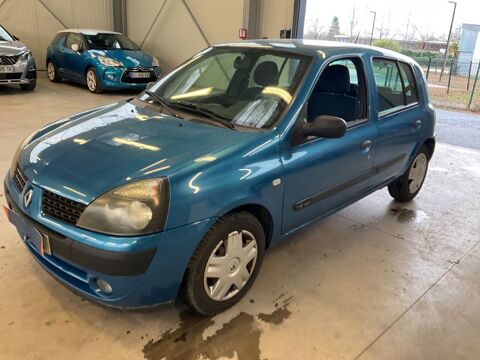 Renault clio ii CLIO 2 1.4 ESSENCE - DISTRIBUTION NEUVE 