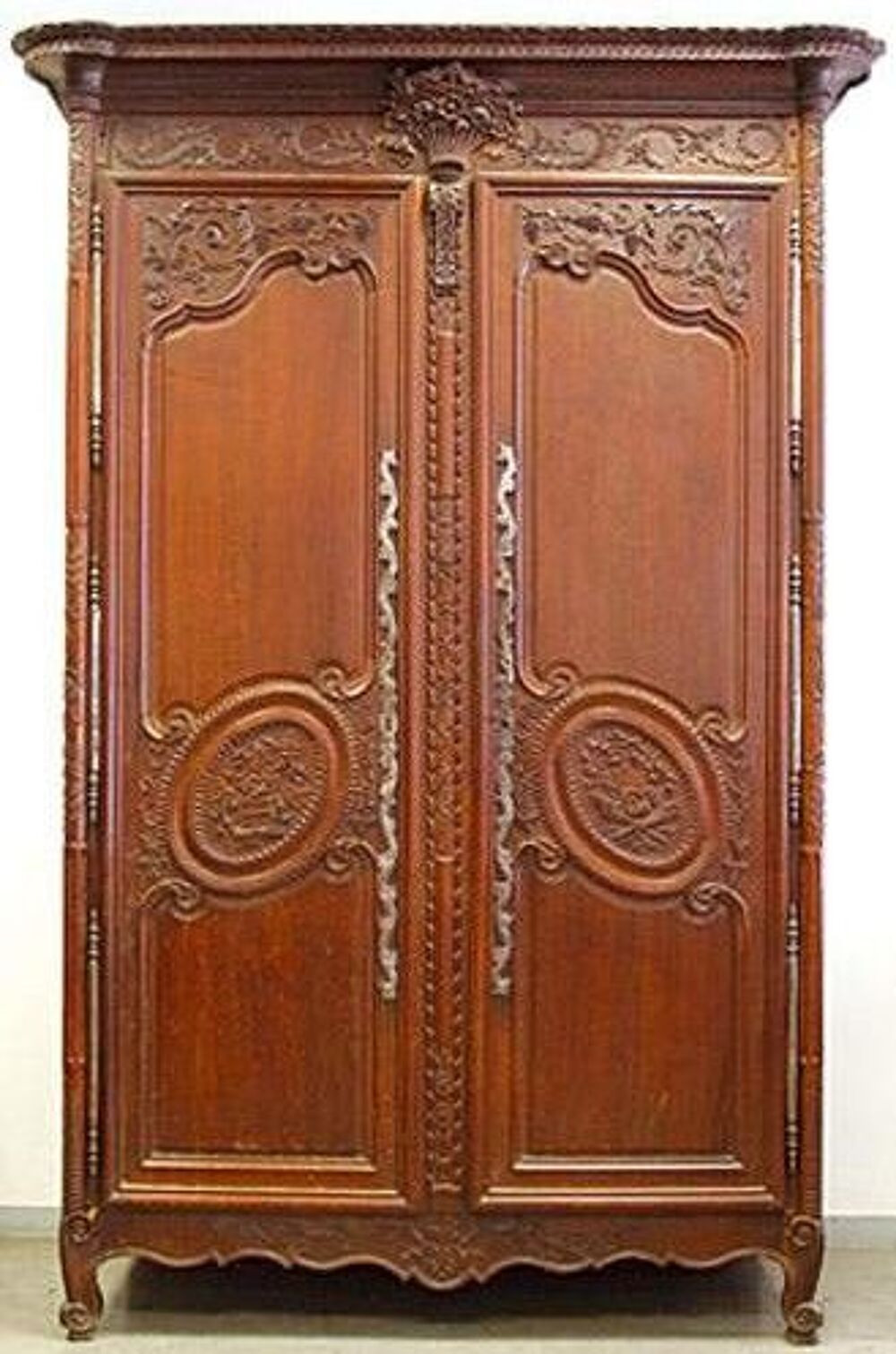 Antiquites expertise,rachat tout objets,tableaux,mobiliers, Meubles