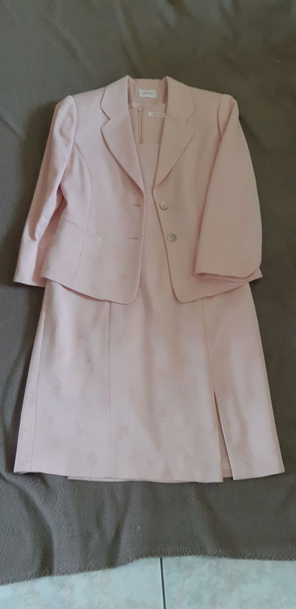Ensemble robe et veste Vêtements