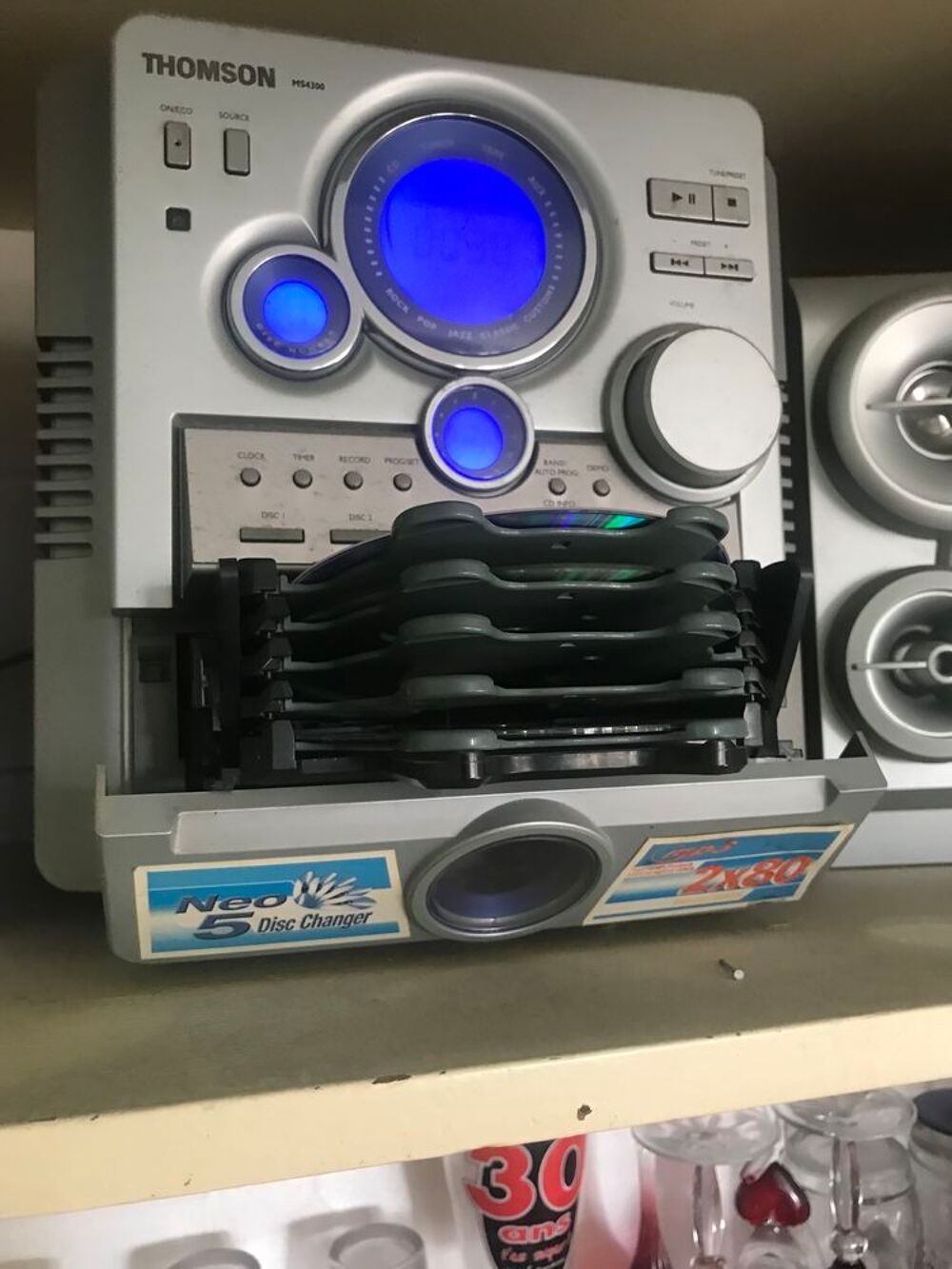 Cha&icirc;ne hi-fi dans l'&eacute;tat Audio et hifi
