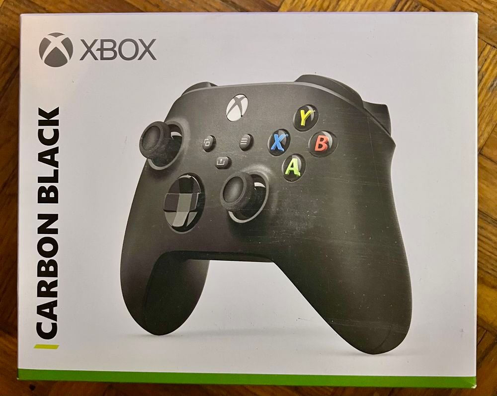 Manette Xbox sans fil Carbon Black Xbox /PC Controller -NEUF Consoles et jeux vidéos