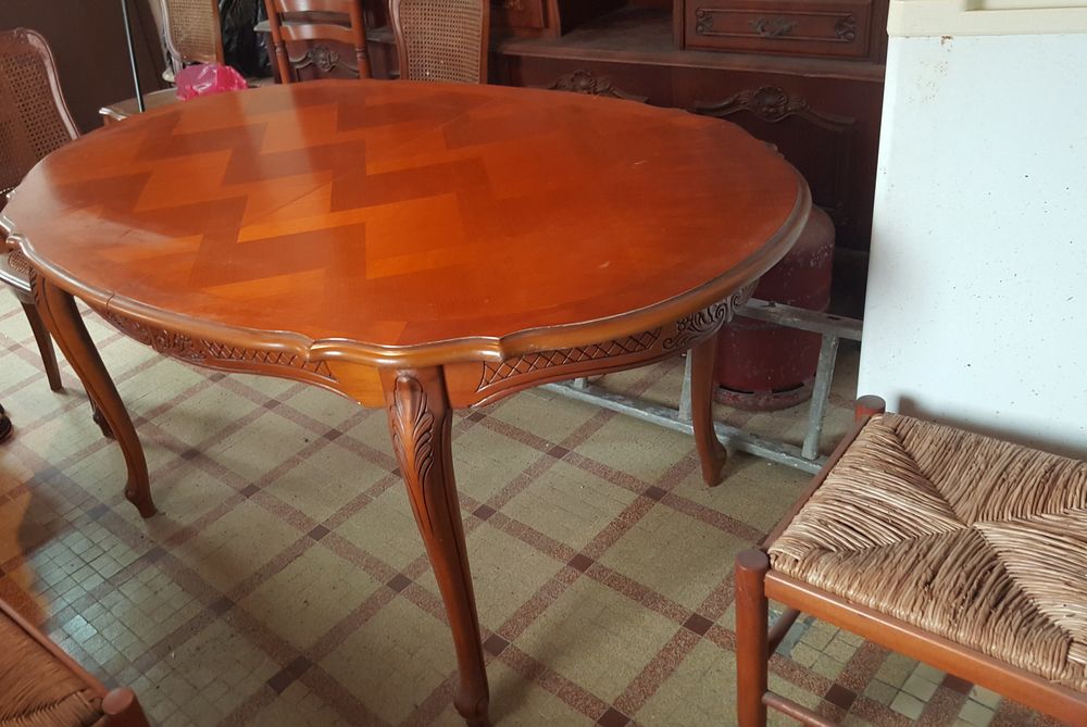 TABLE Meubles