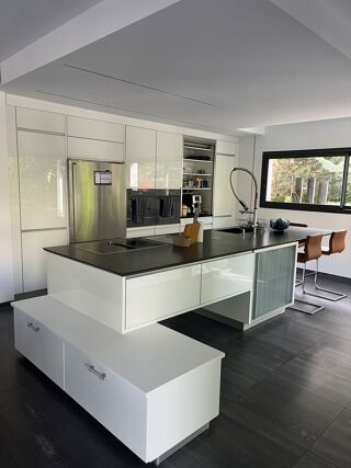  Villa � vendre 8 pi�ces 300 m�