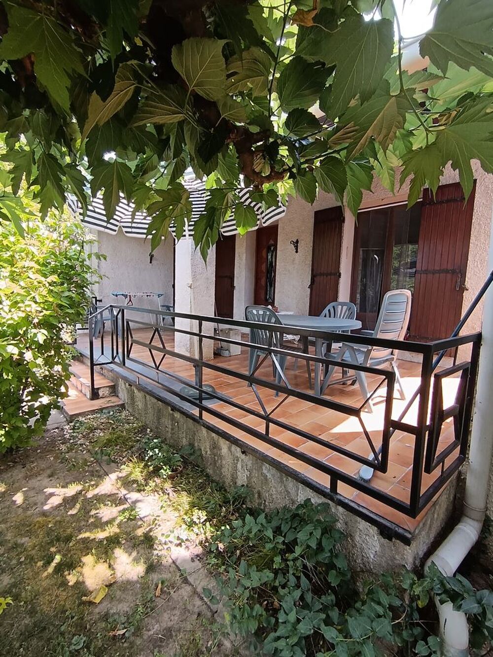 Vente Maison MAISON FAMILIALE 155 M2 - 4 CHAMBRES - TERRAIN ARBORE 570 m2 Bagnols-sur-cèze