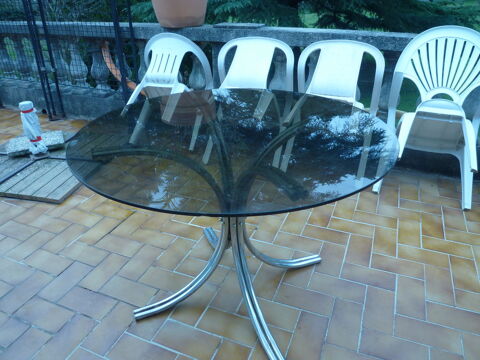 table en verre 70 Nmes (30)