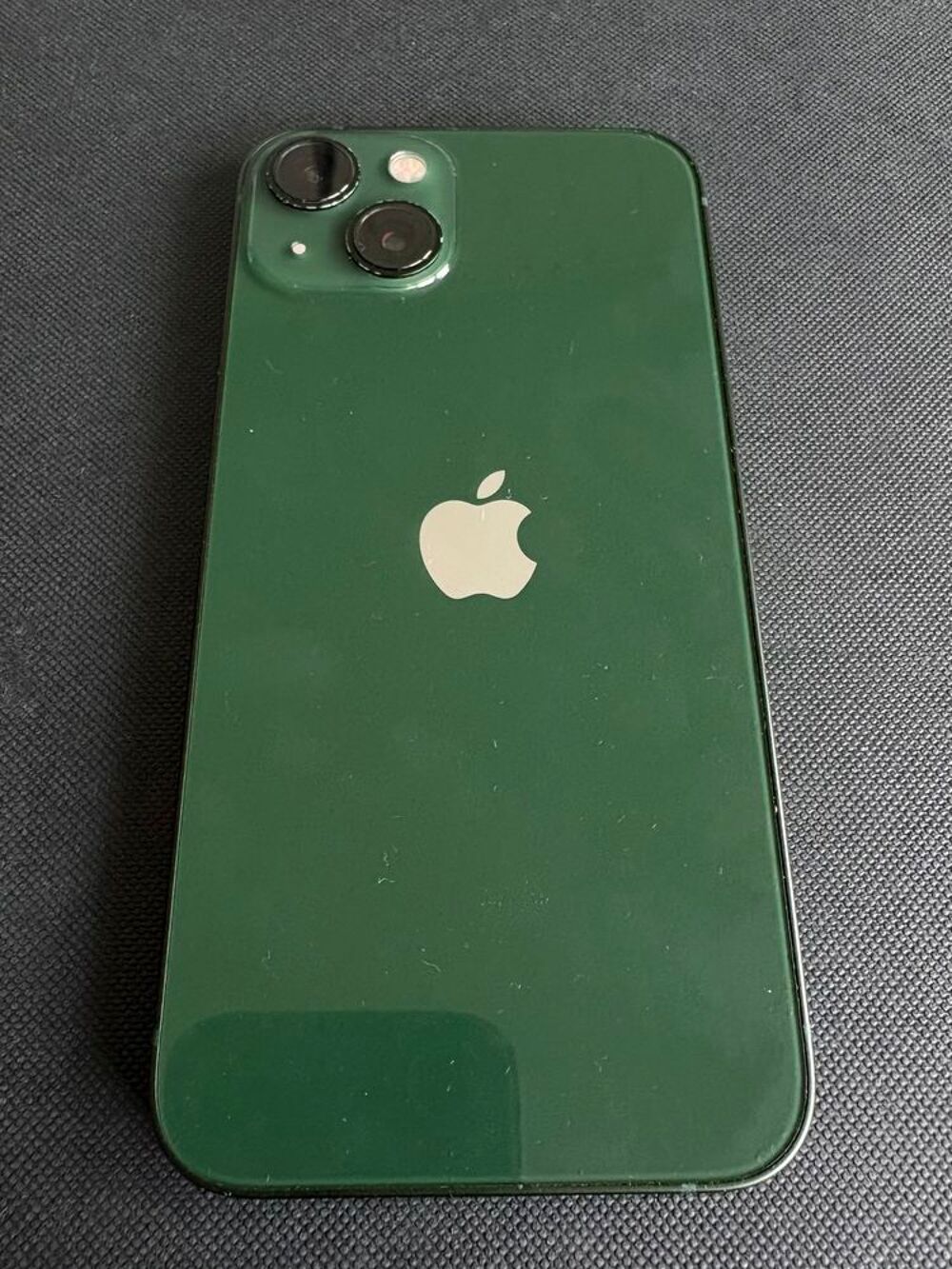 iPhone 13 Vert - 128 Go - Tr&egrave;s bon &eacute;tat - 83 % de capacit&eacute; b T�l�phones et tablettes