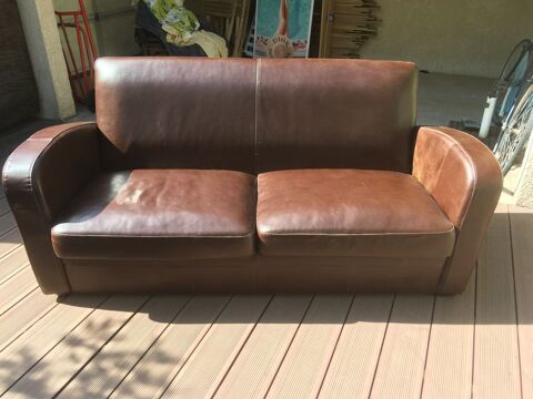canap club en cuir marron 3 places 400 Romainville (93)