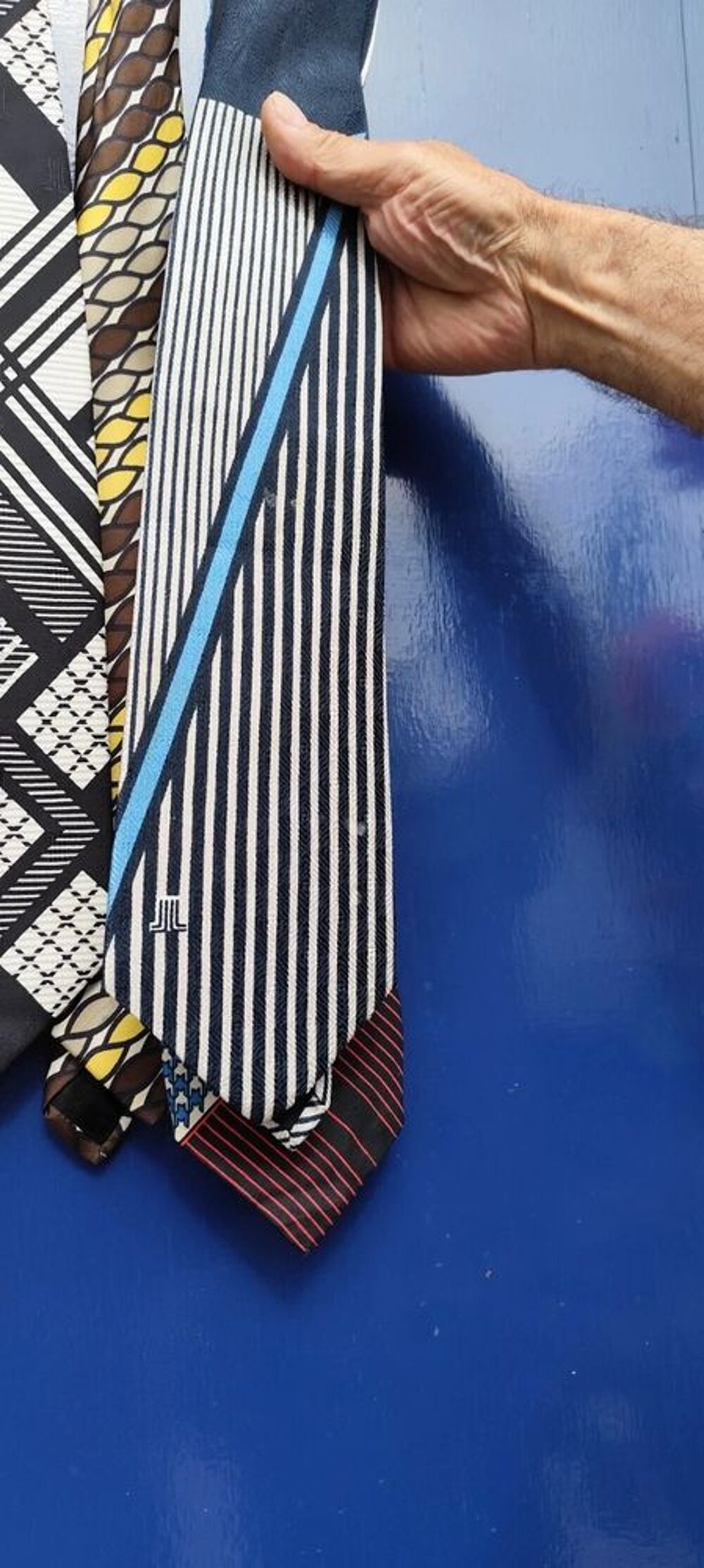 Cravates LANVIN 100% soie - Collector - Lot de 5 Vêtements