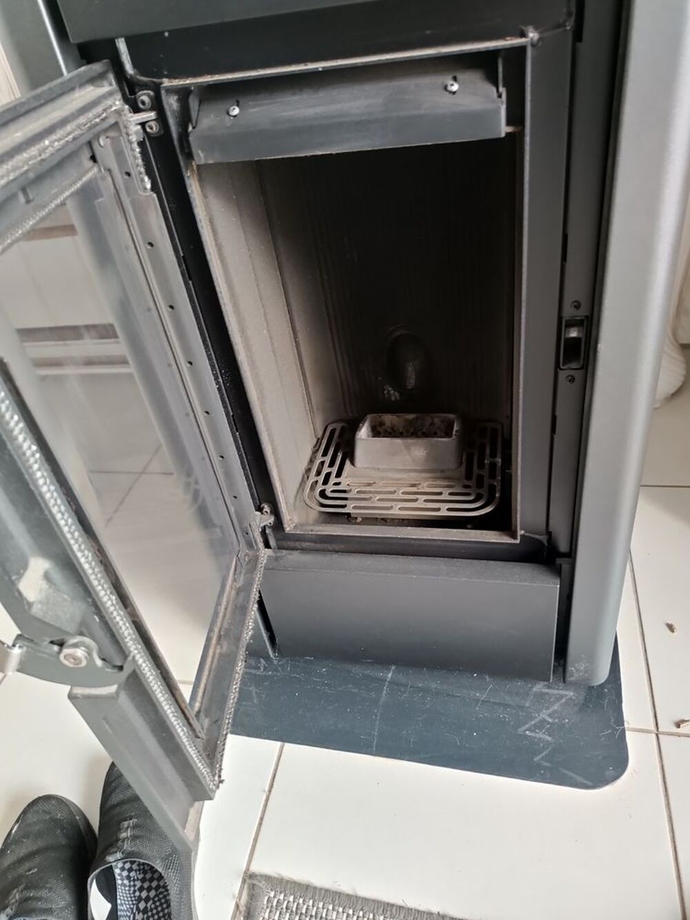 Po&ecirc;le &agrave; granul&eacute;s Bricolage
