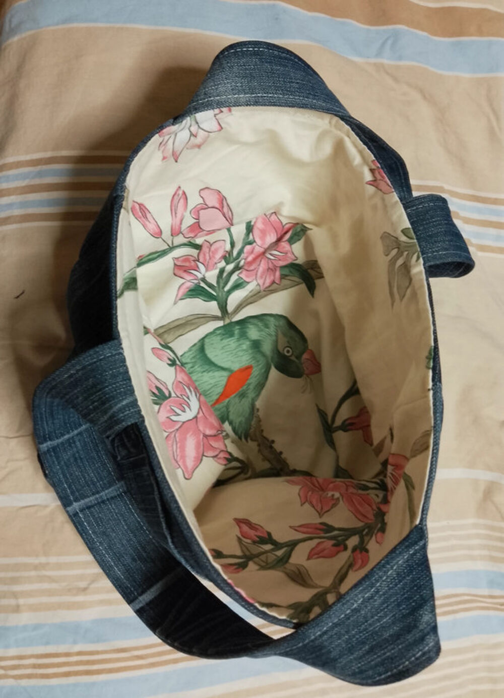 Sac en jean d&eacute;lav&eacute; fait main Maroquinerie