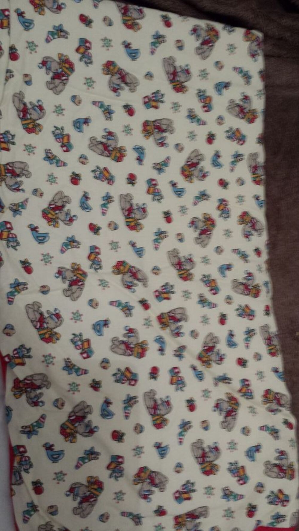 COUETTE OURSON CADEAU Puériculture