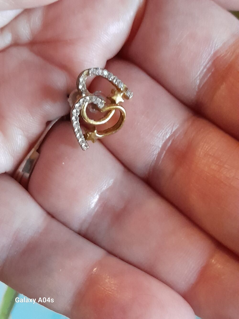 Diverses boucles d'oreilles plaqu&eacute; or argent 2 euros l'unit&eacute; Bijoux et montres