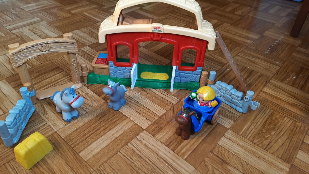 Ferme / Ecurie sonore Little People Fisher Price avec ses ac Jeux / jouets