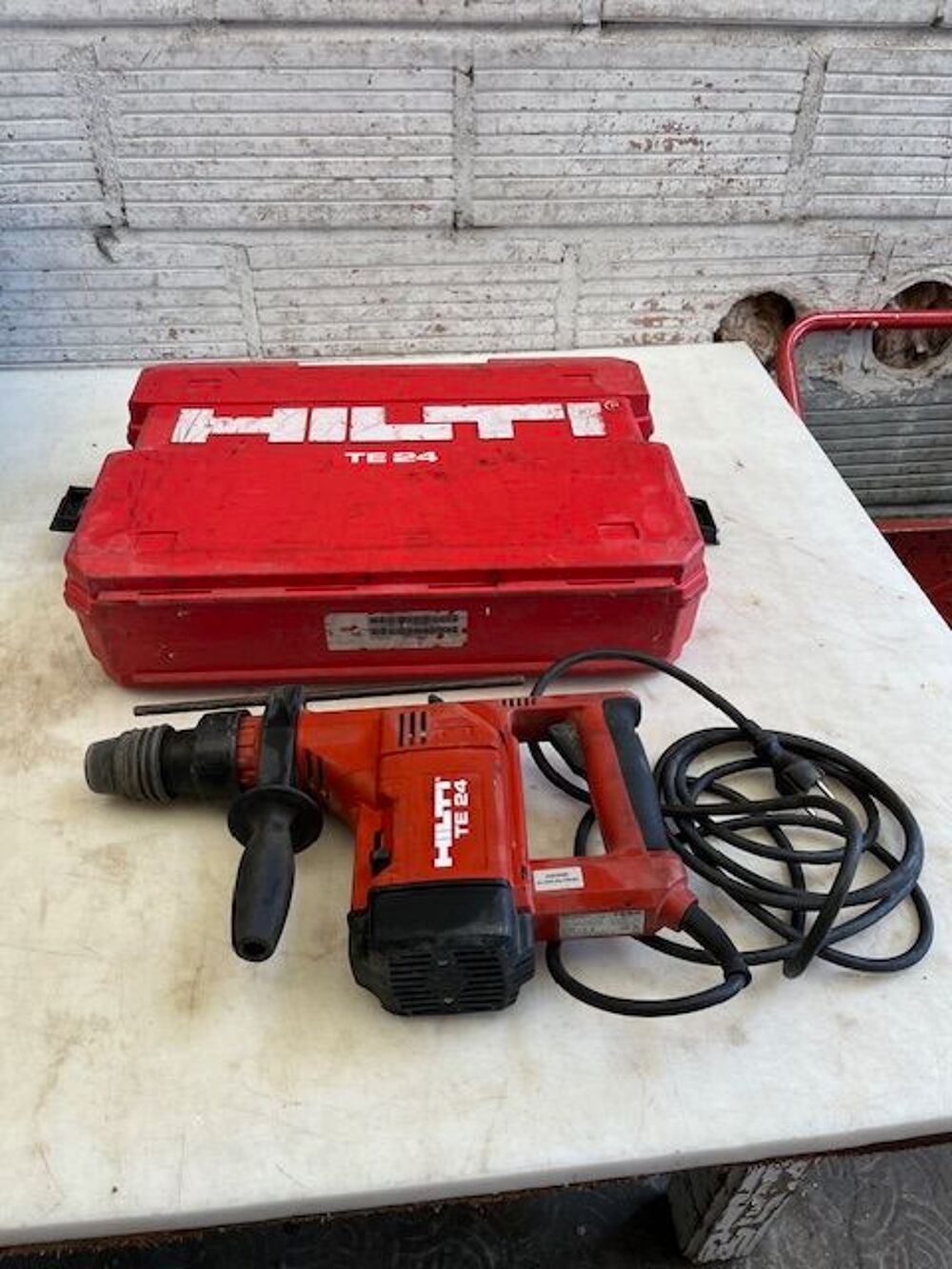 Perceuse HILTI Bricolage