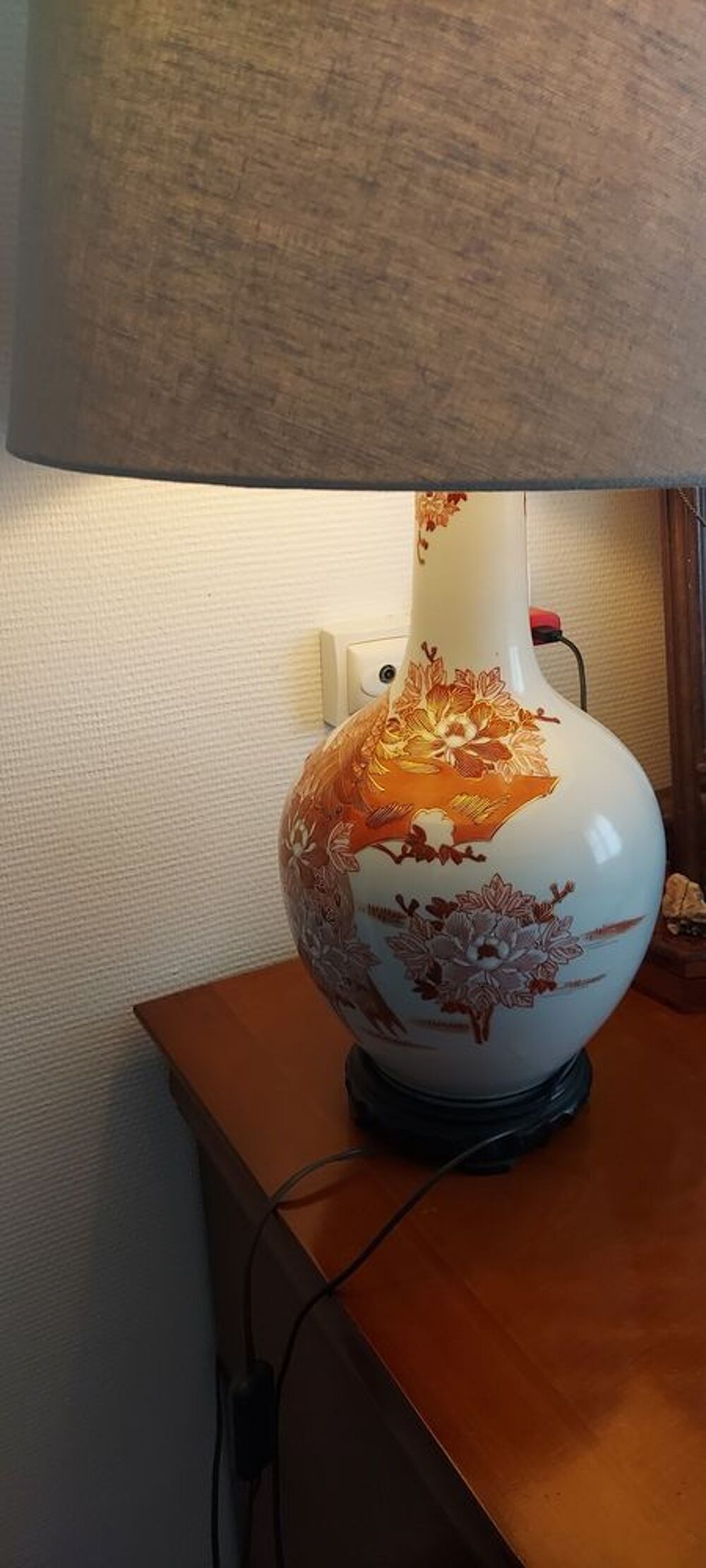 LAMPE PORCELAINE SUR PIED Décoration