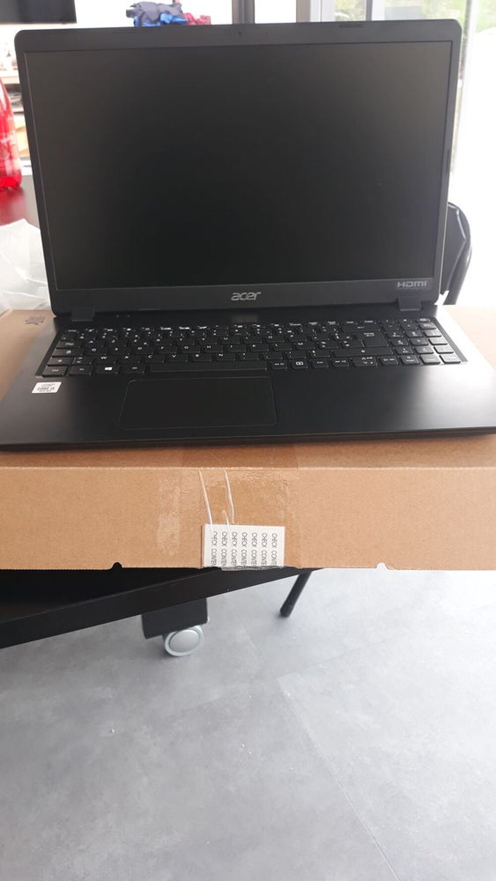 Pc Portable NEUF (Acer mod&egrave;le EX215-52-517E) Matériel informatique