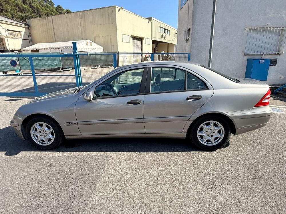 Classe C Break C180 Classic 2002 occasion 06000 Nice